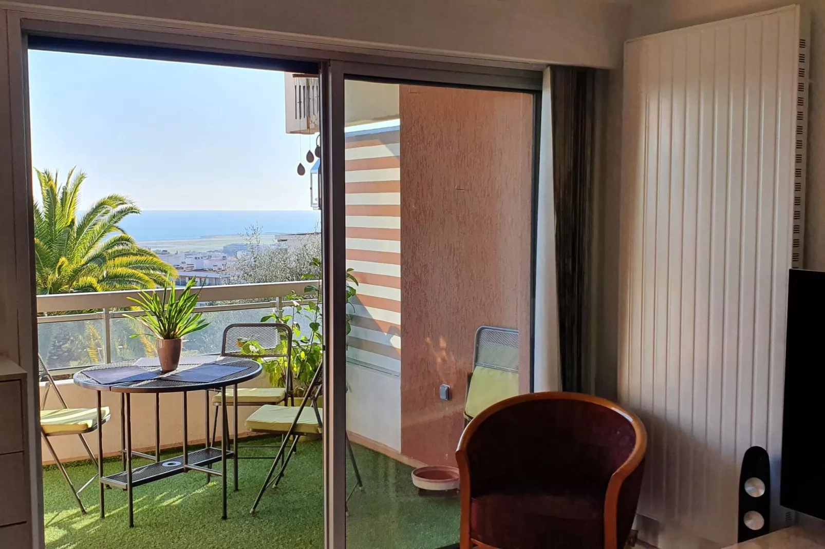 Appartement standing avec terrasse et vue mer à Nice-Wohnzimmer