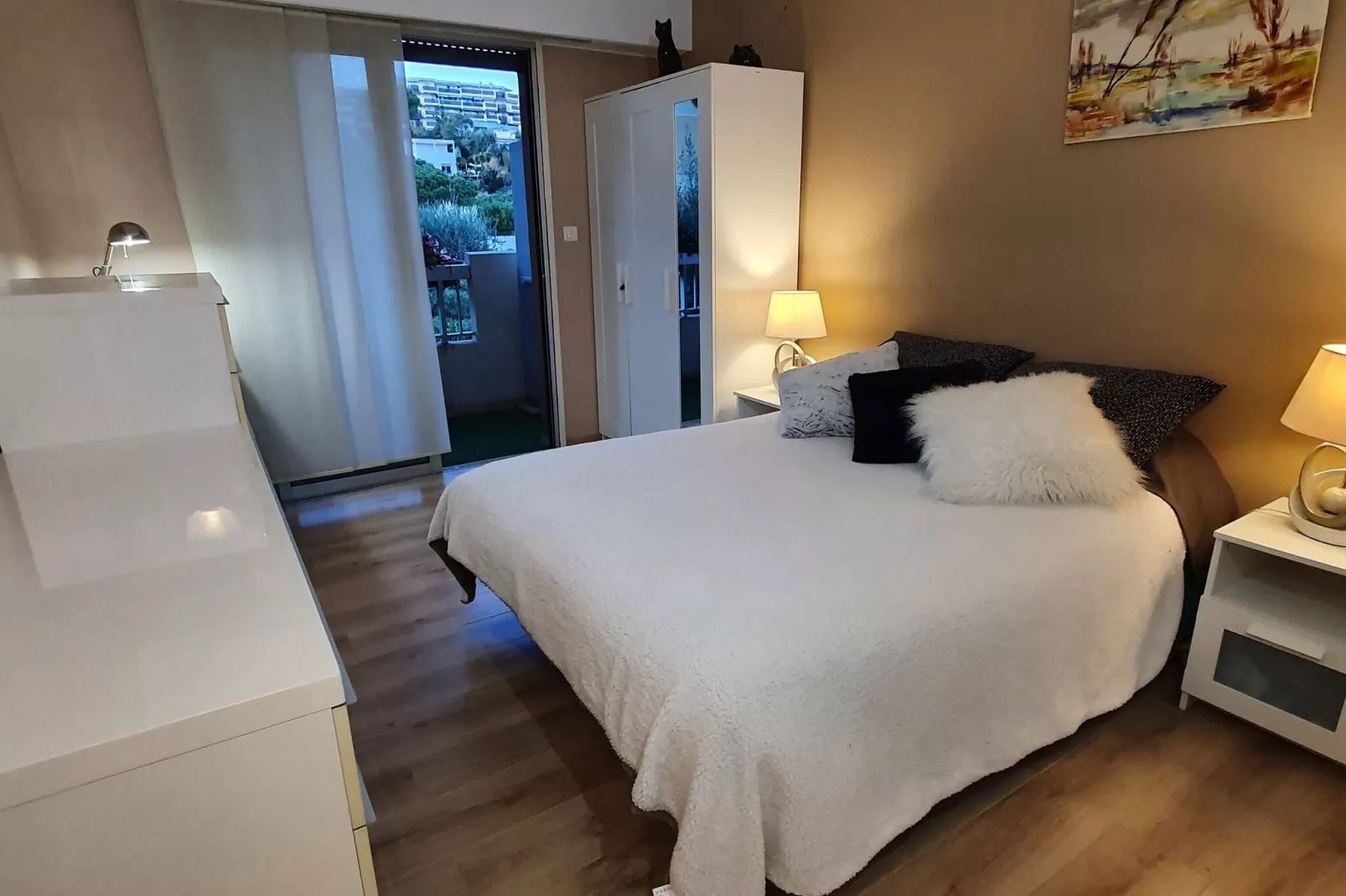 Appartement standing avec terrasse et vue mer à Nice-Schlafzimmer