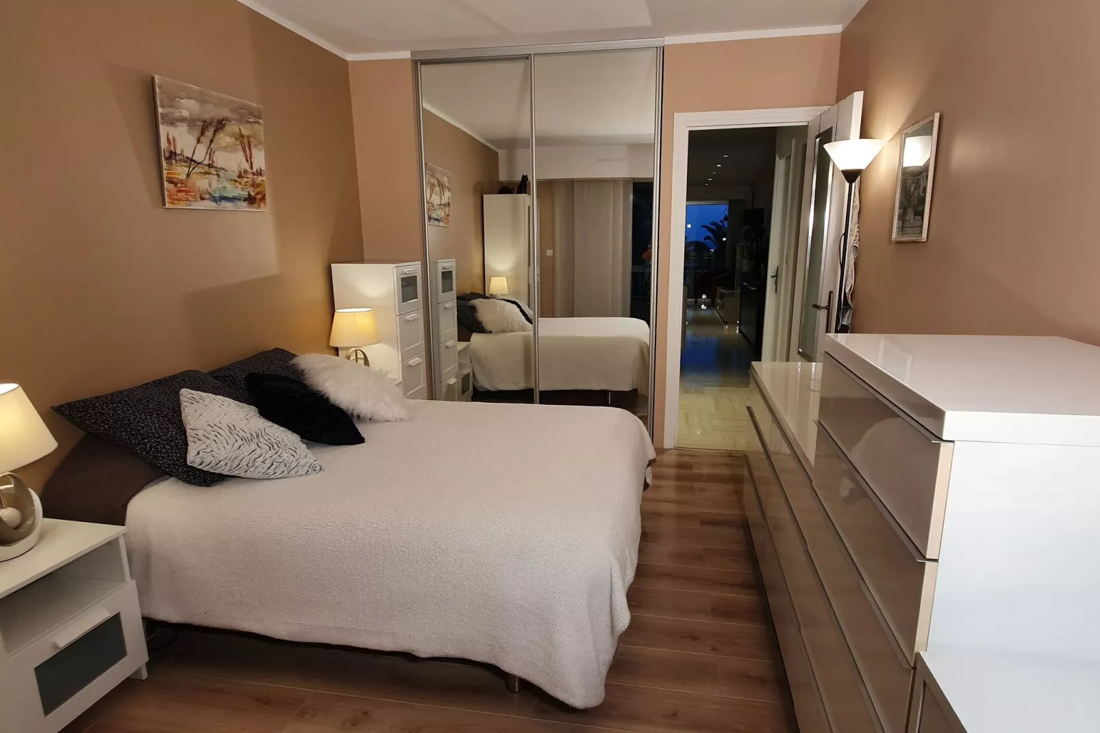Appartement standing avec terrasse et vue mer à Nice-Schlafzimmer