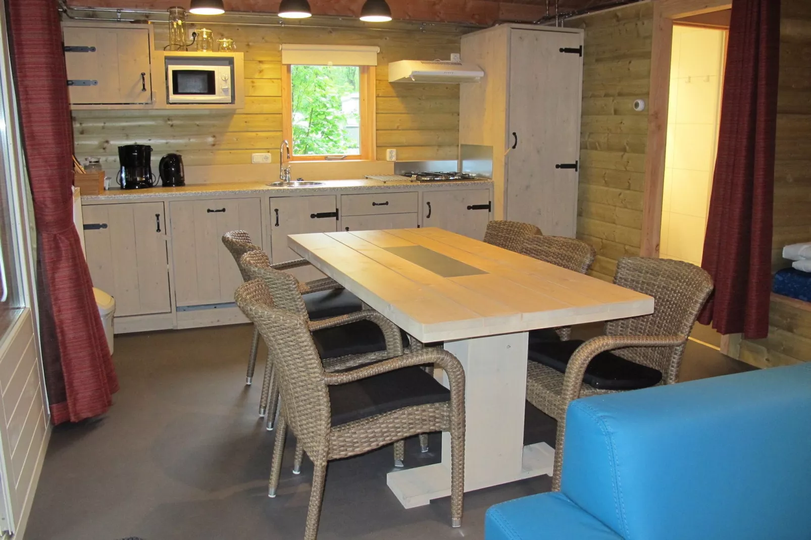 RCN Vakantiepark de Noordster 5-Kitchen
