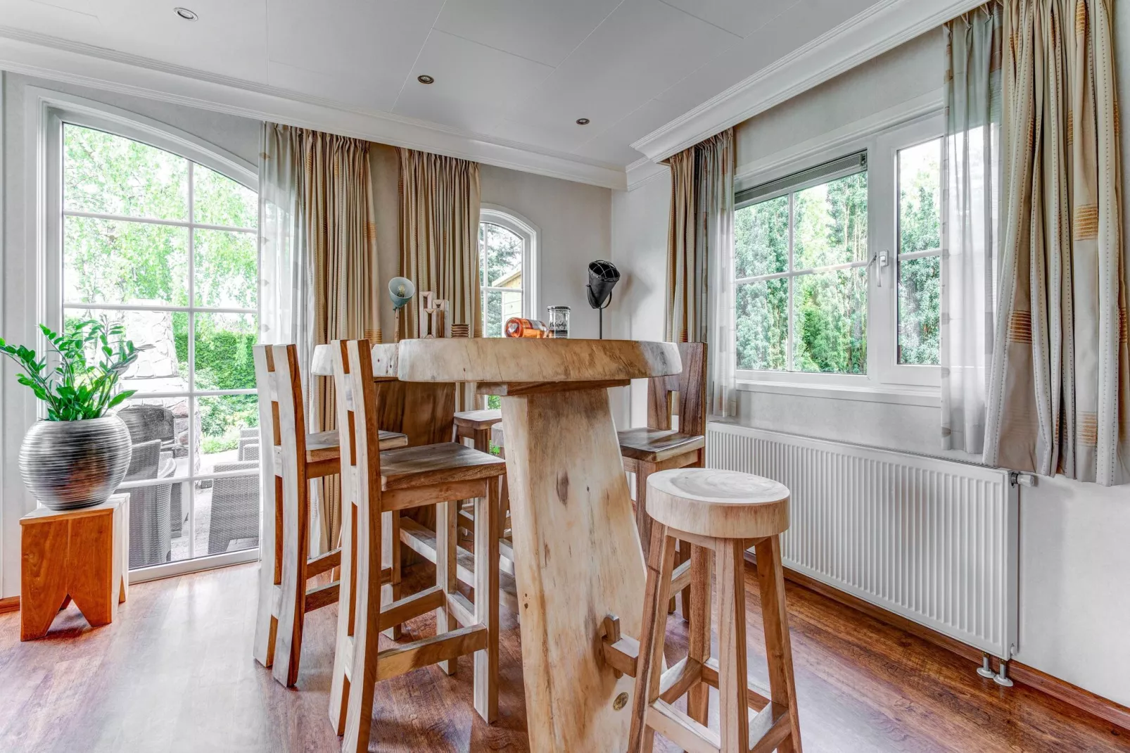Chalet Kieftveen Voorthuizen 6 pax-Dining room