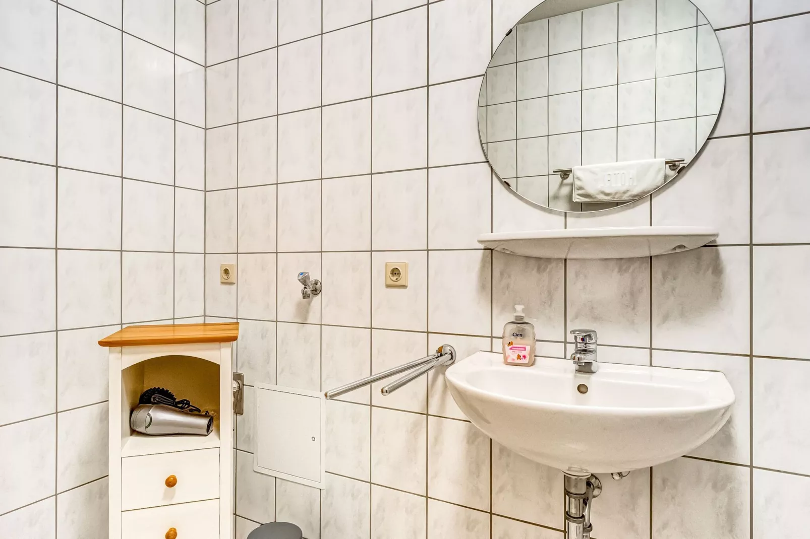 Villa im Erzgebirge-Bathroom