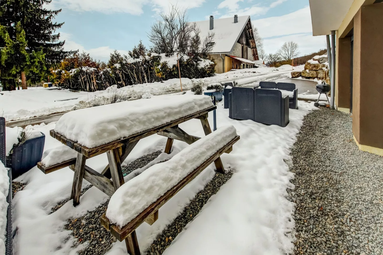 GITE A LA MONTAGNE BUGNY - Terrace balcony