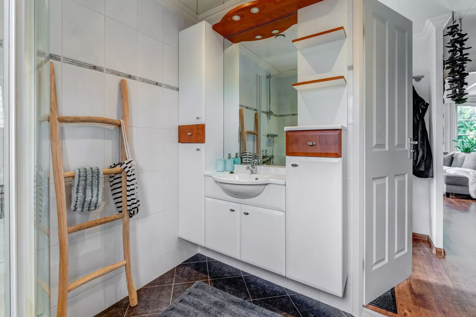 Chalet Kieftveen Voorthuizen 6 pax-Bathroom