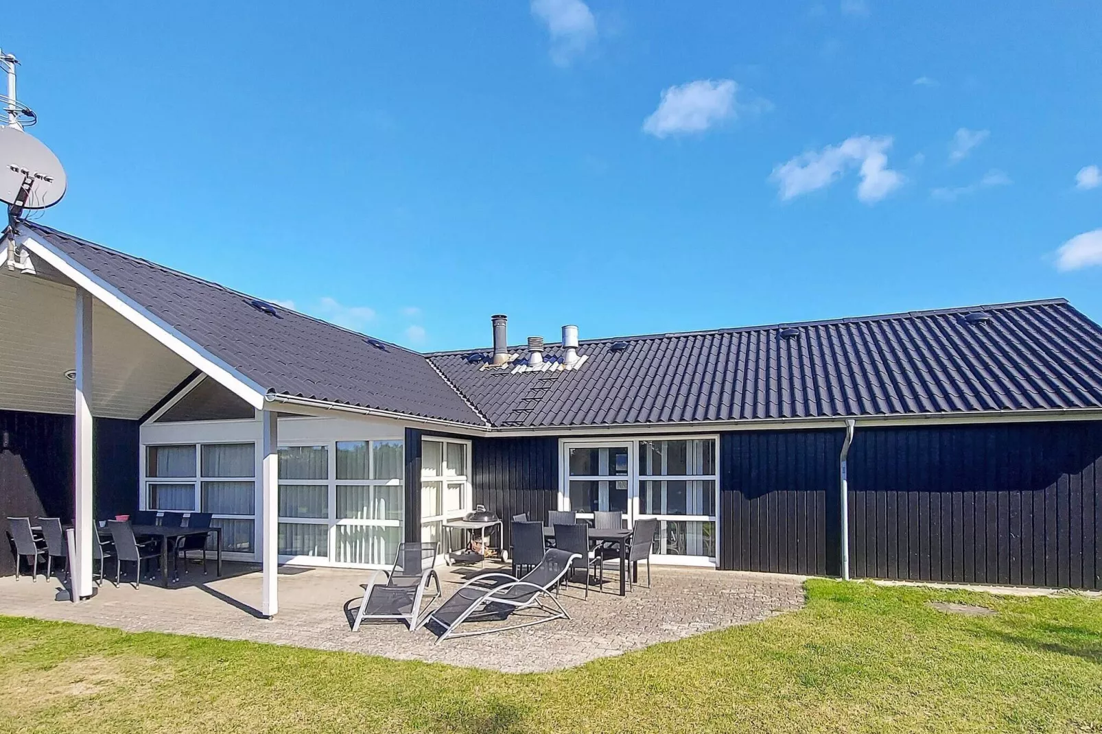 10 person holiday home in Hadsund-By Traum