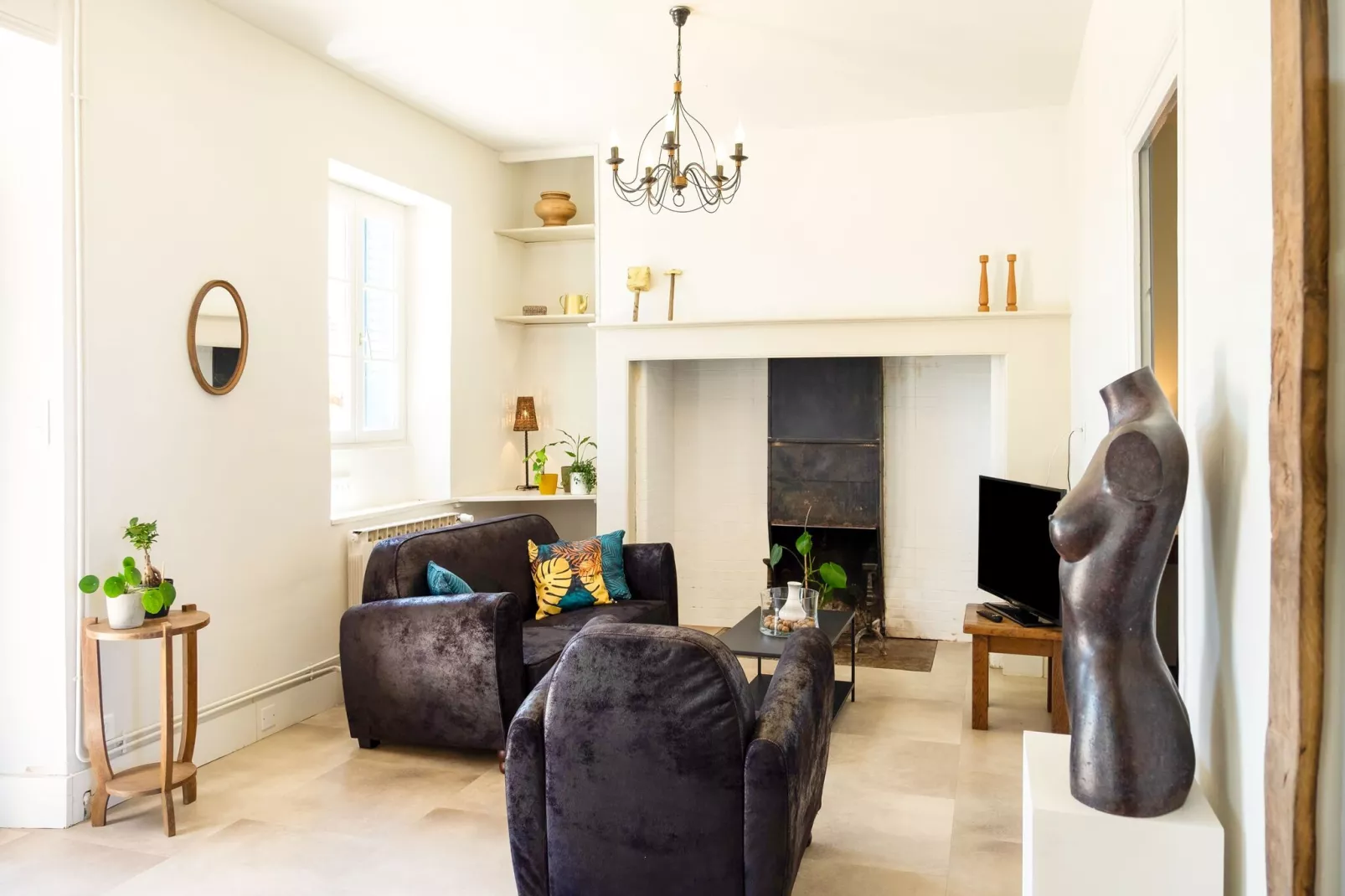 La Forge-Living room