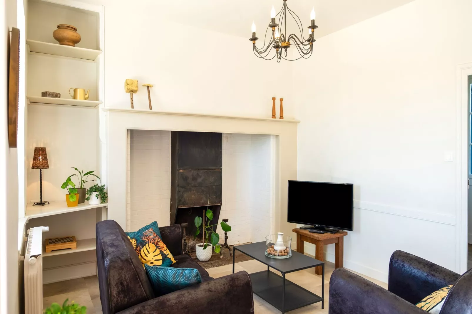 La Forge-Living room