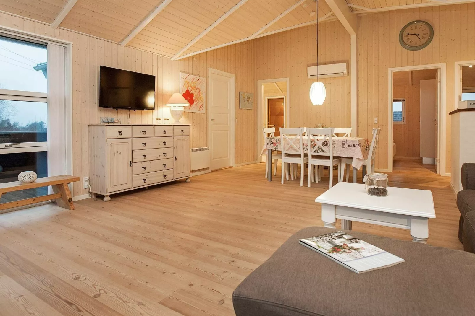 8 person holiday home in Hørve-By Traum-Indoor