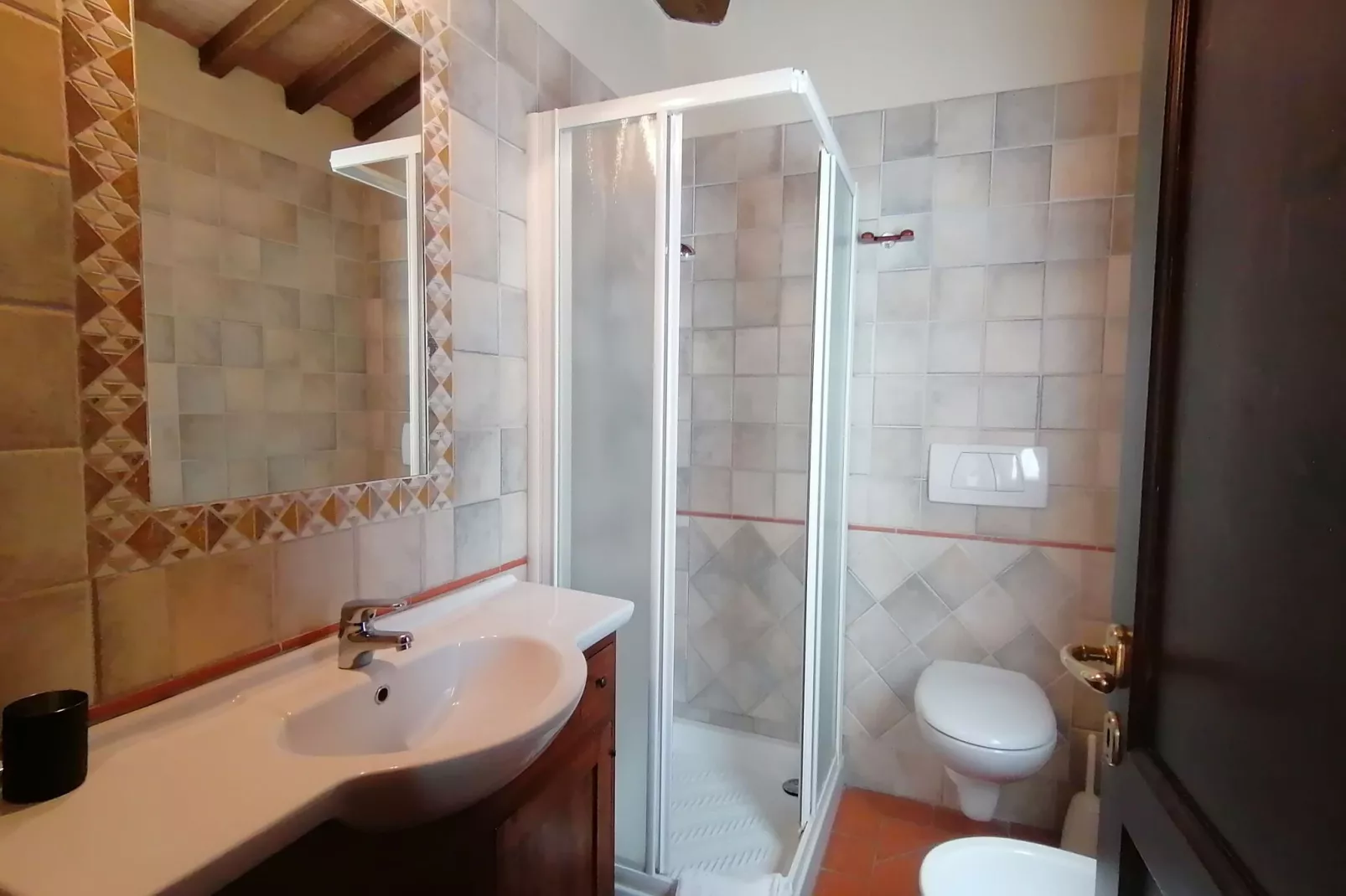 PiniOlmo-Bathroom