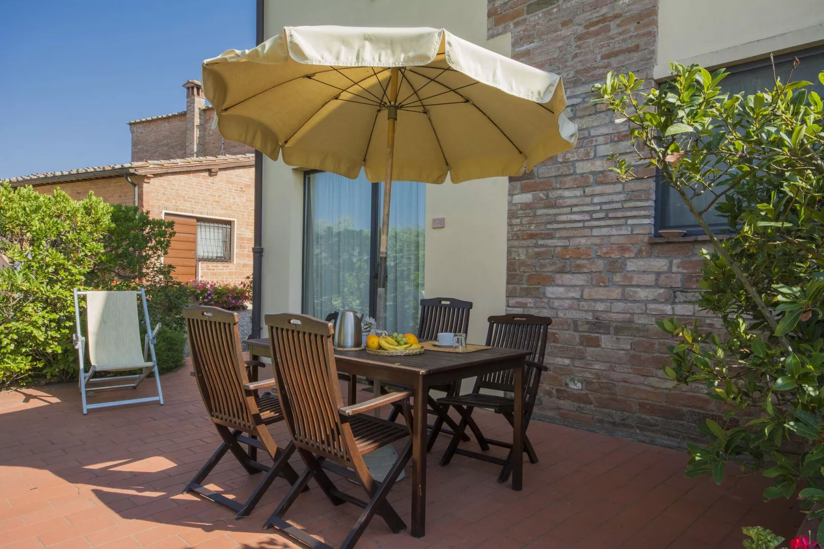 Fontana-Terrace balcony
