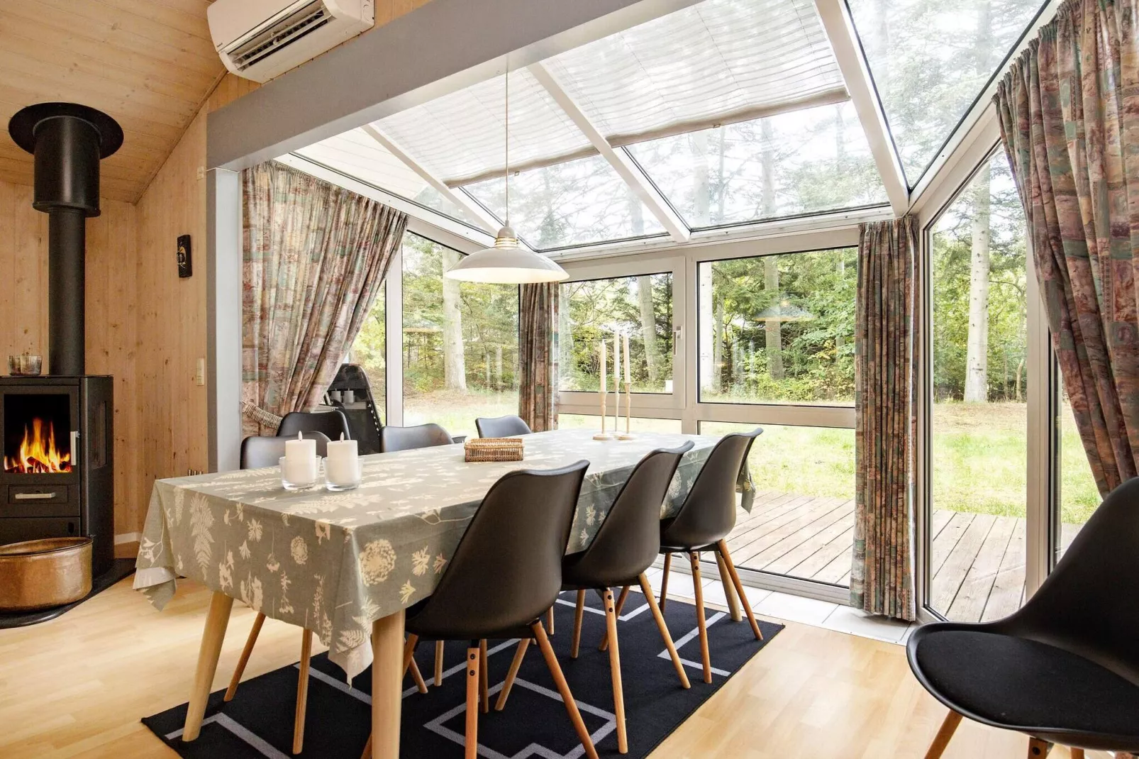 6 person holiday home in Saltum-Indoor