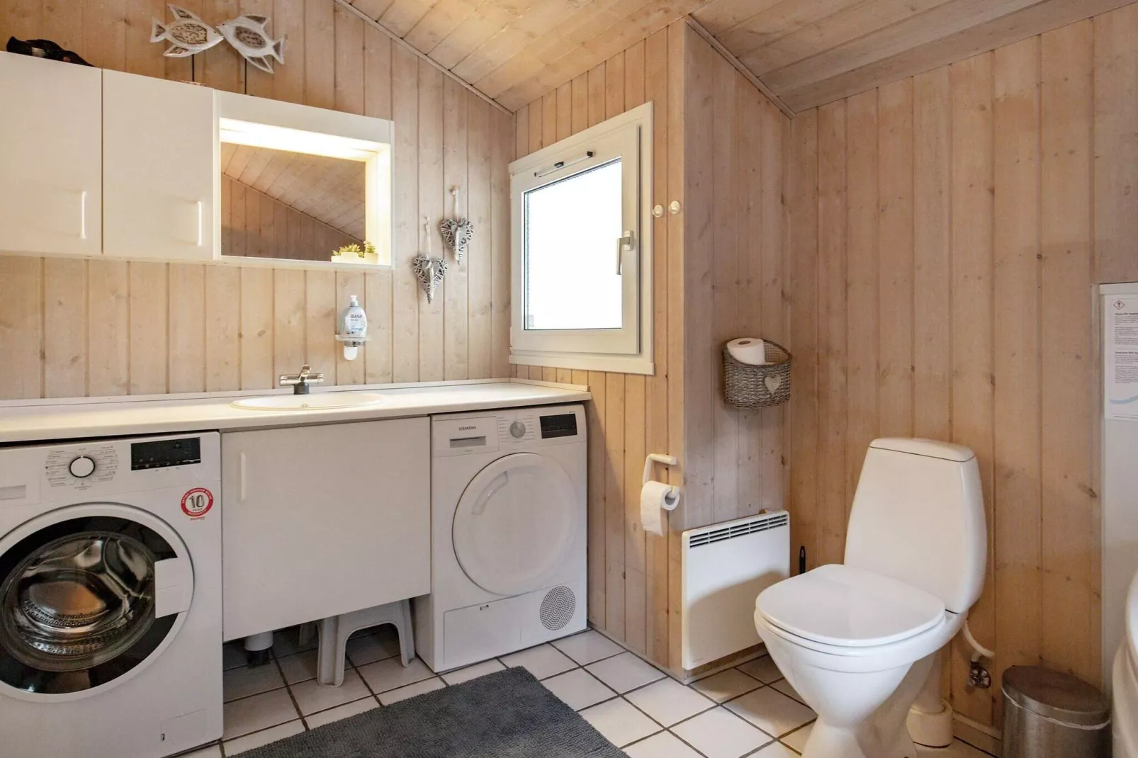 6 person holiday home in Saltum-Indoor