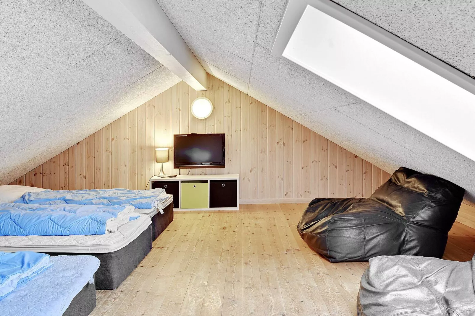 18 person holiday home in Nordborg-Indoor