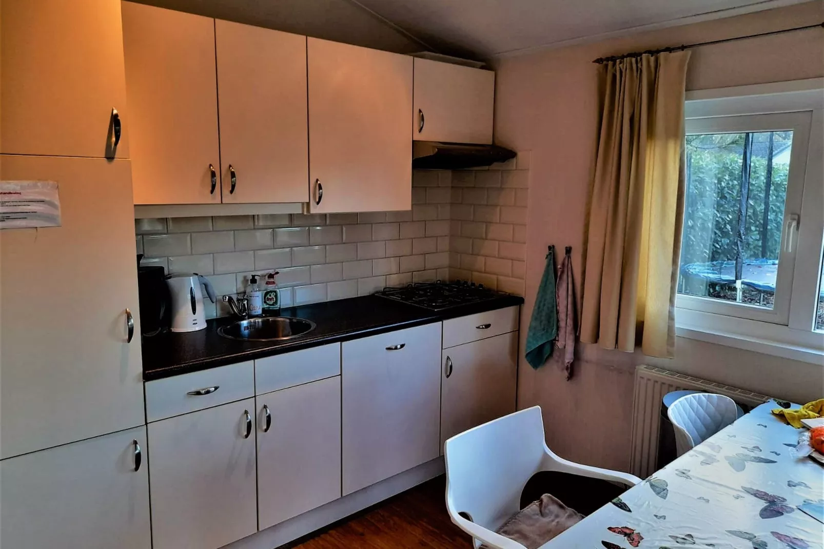 Genieten in Voorthuizen-Kitchen