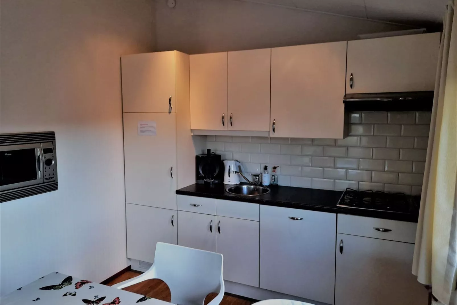 Genieten in Voorthuizen-Kitchen