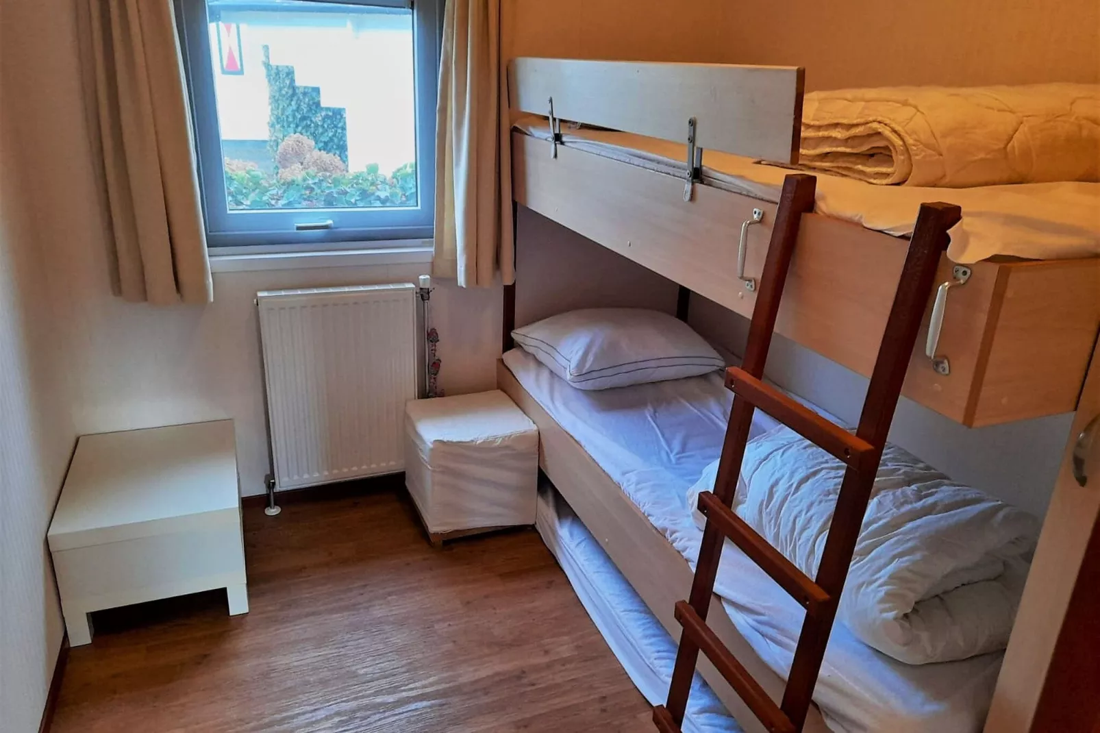 Genieten in Voorthuizen-Bedroom