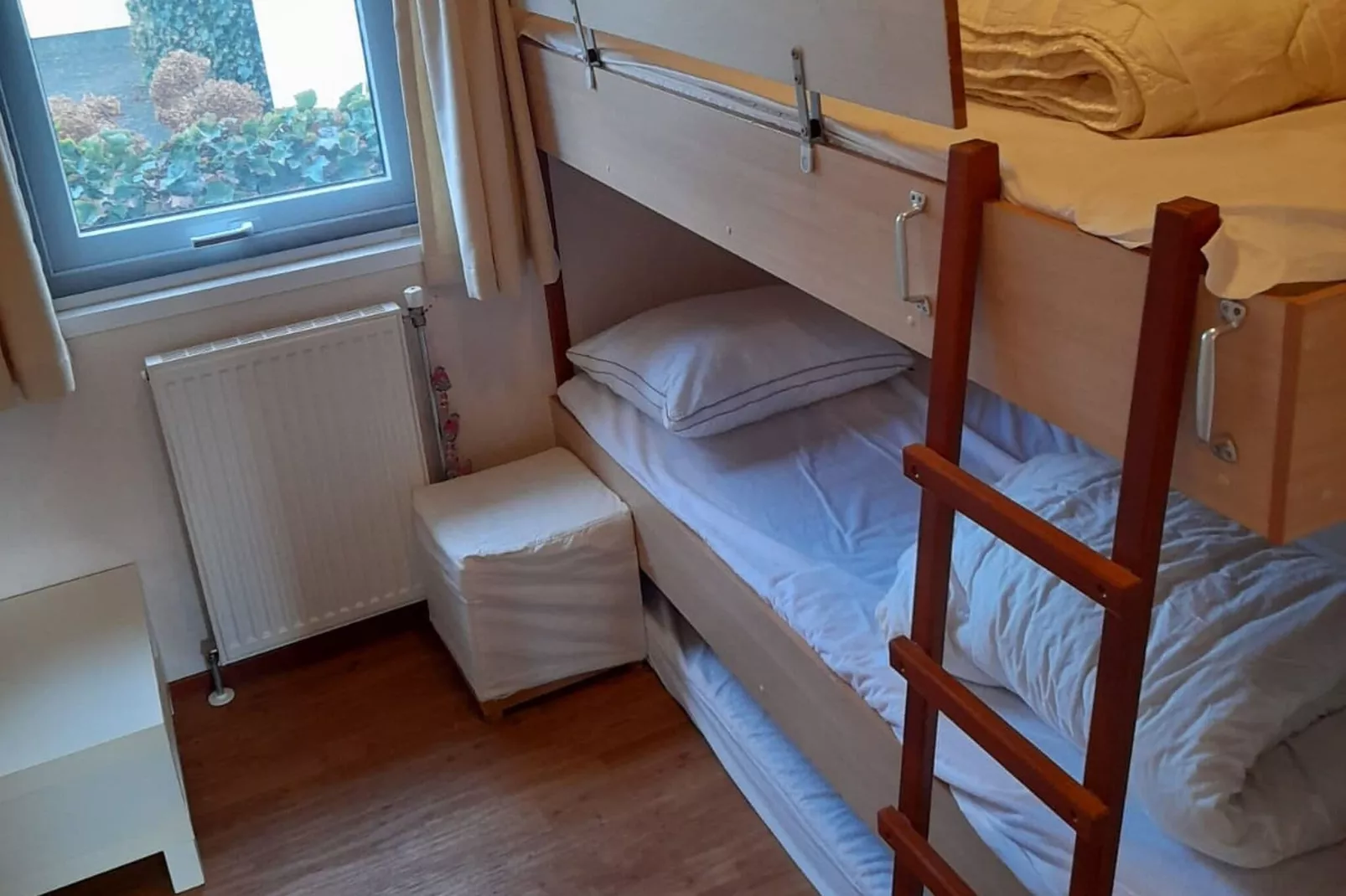 Genieten in Voorthuizen-Bedroom