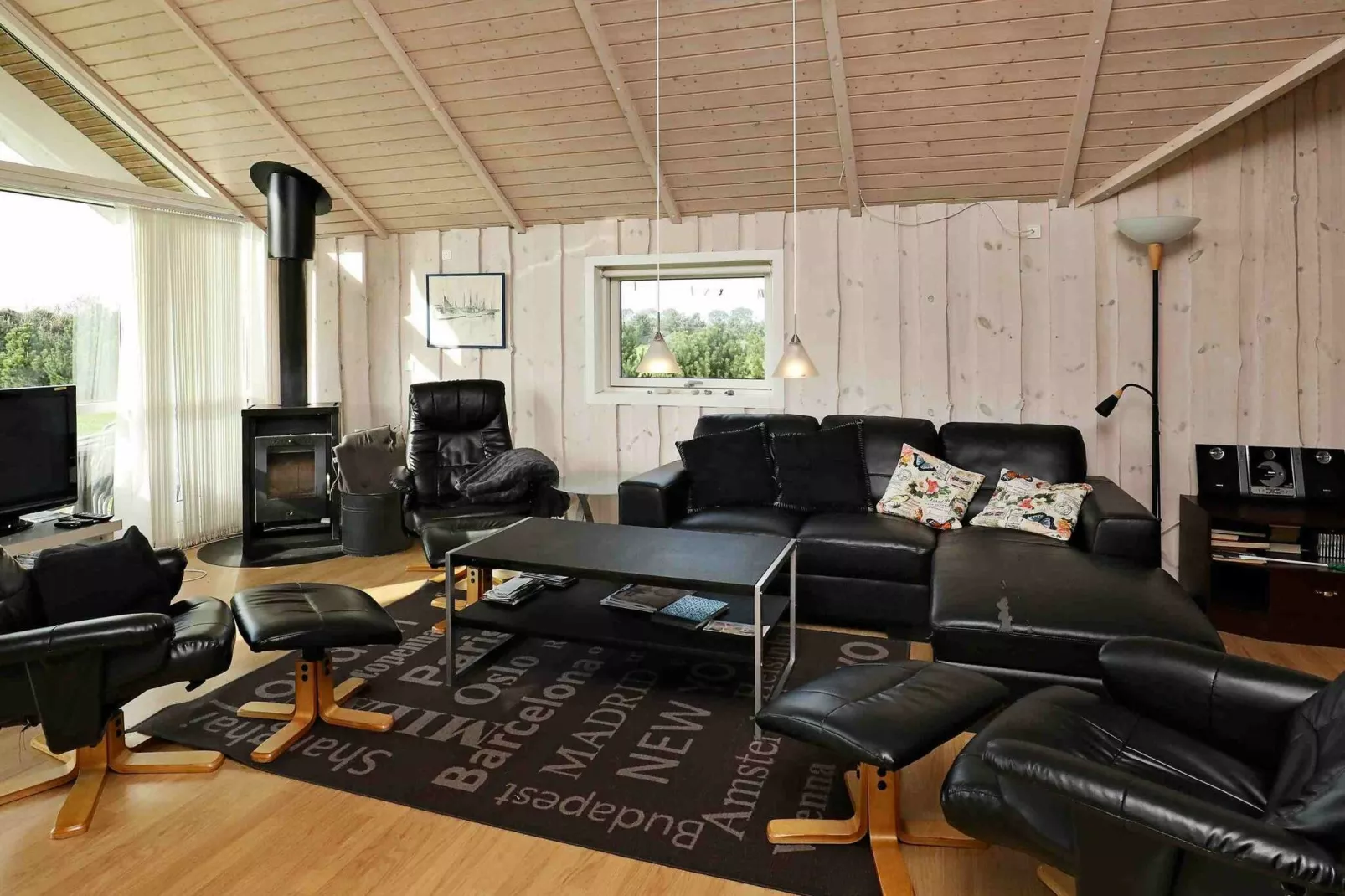 10 person holiday home in Væggerløse-By Traum-Indoor