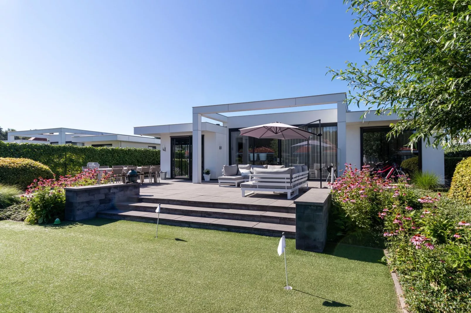 Trendy Harderwijk 321-Gardens summer