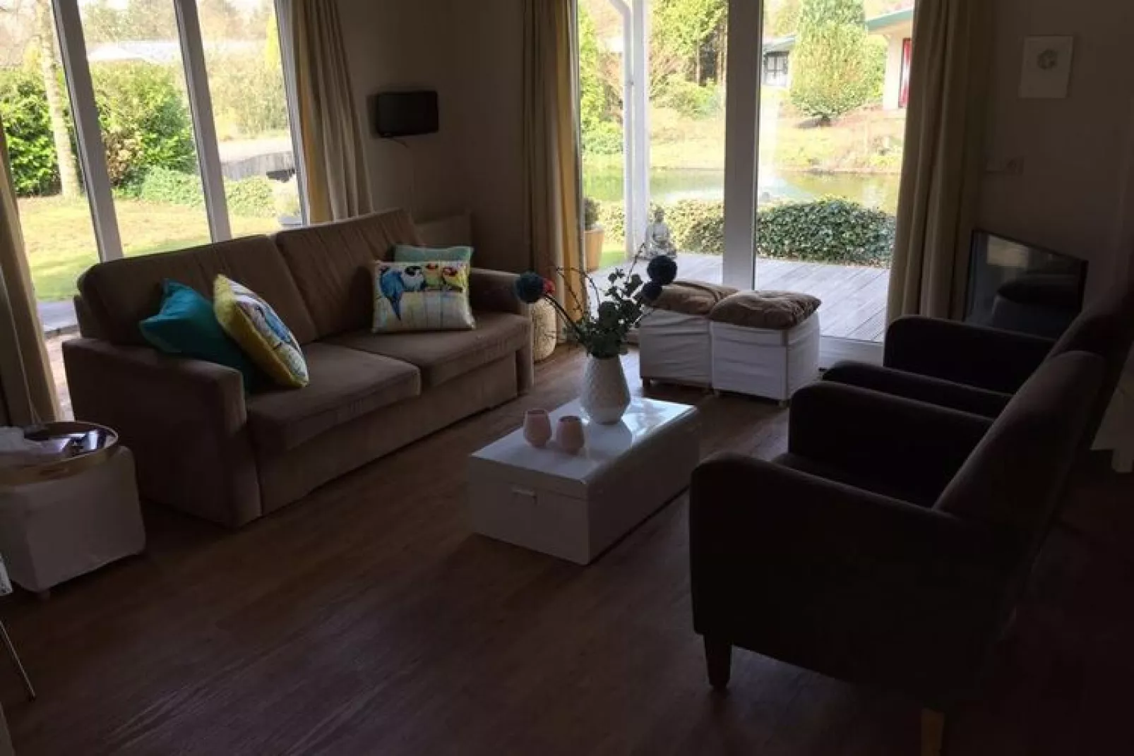 Genieten in Voorthuizen-Living room