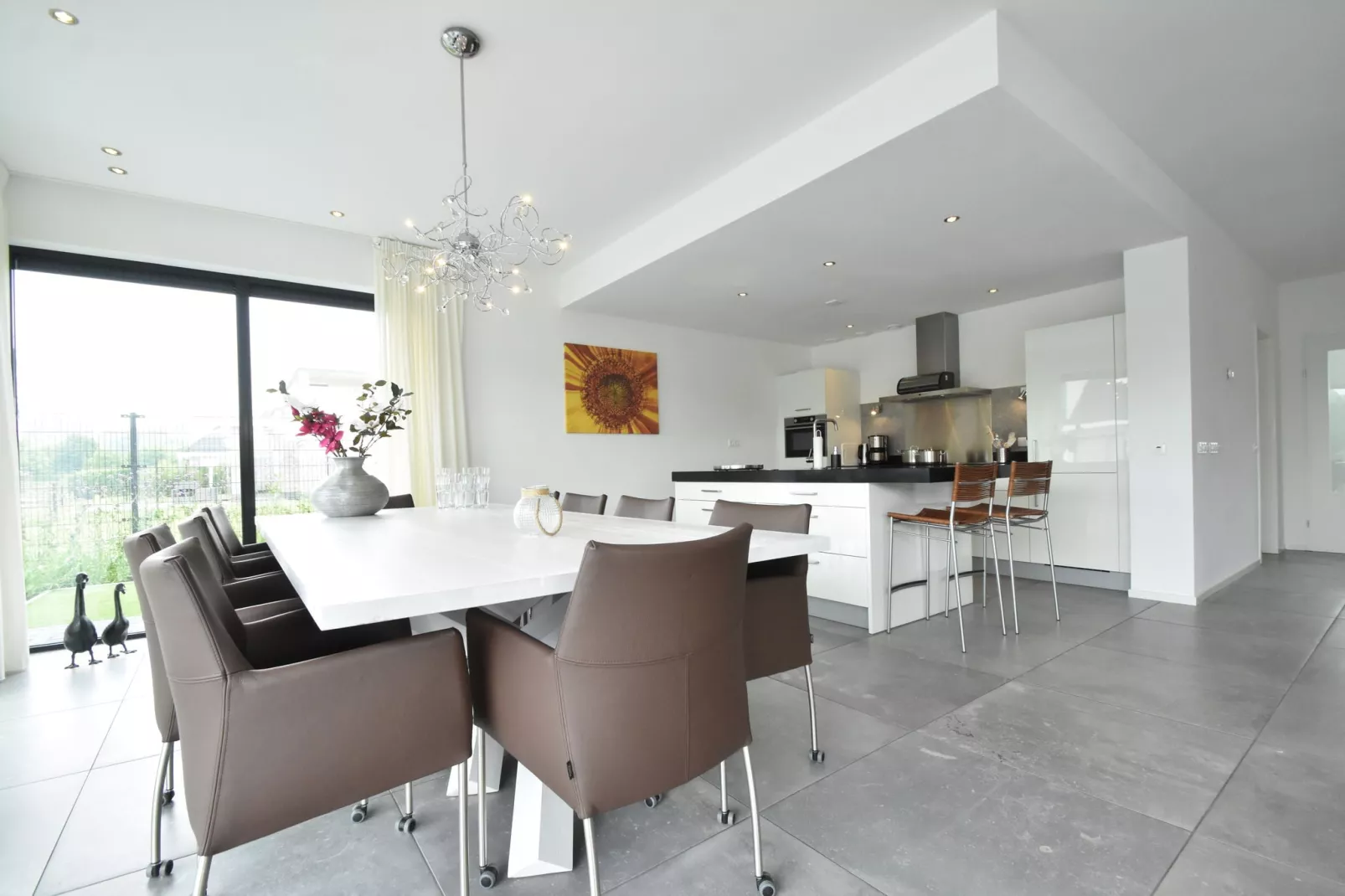 Villa Luxury Harderwijk 243-Dining room