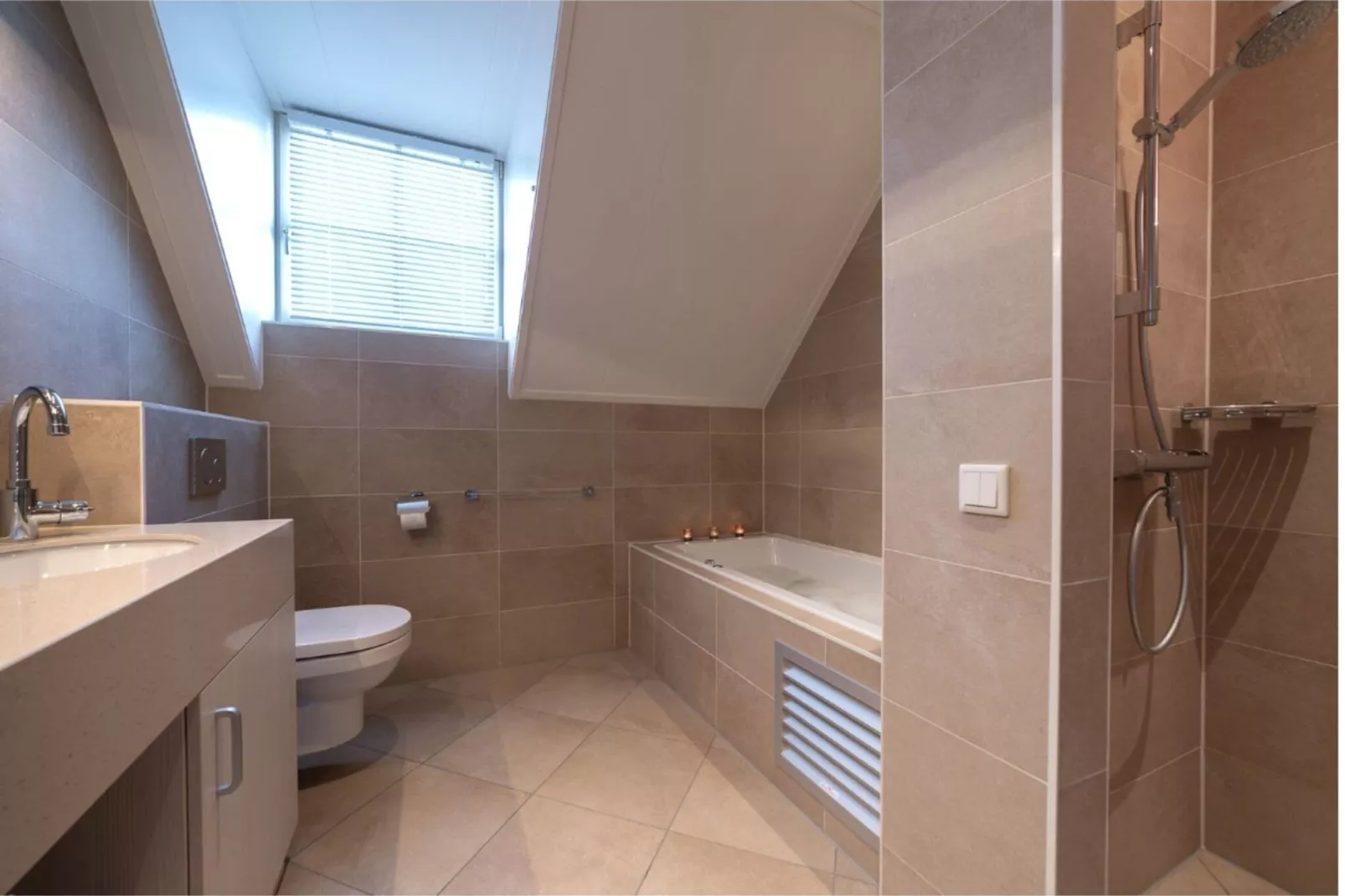Zeeuwse Weelde-Bathroom