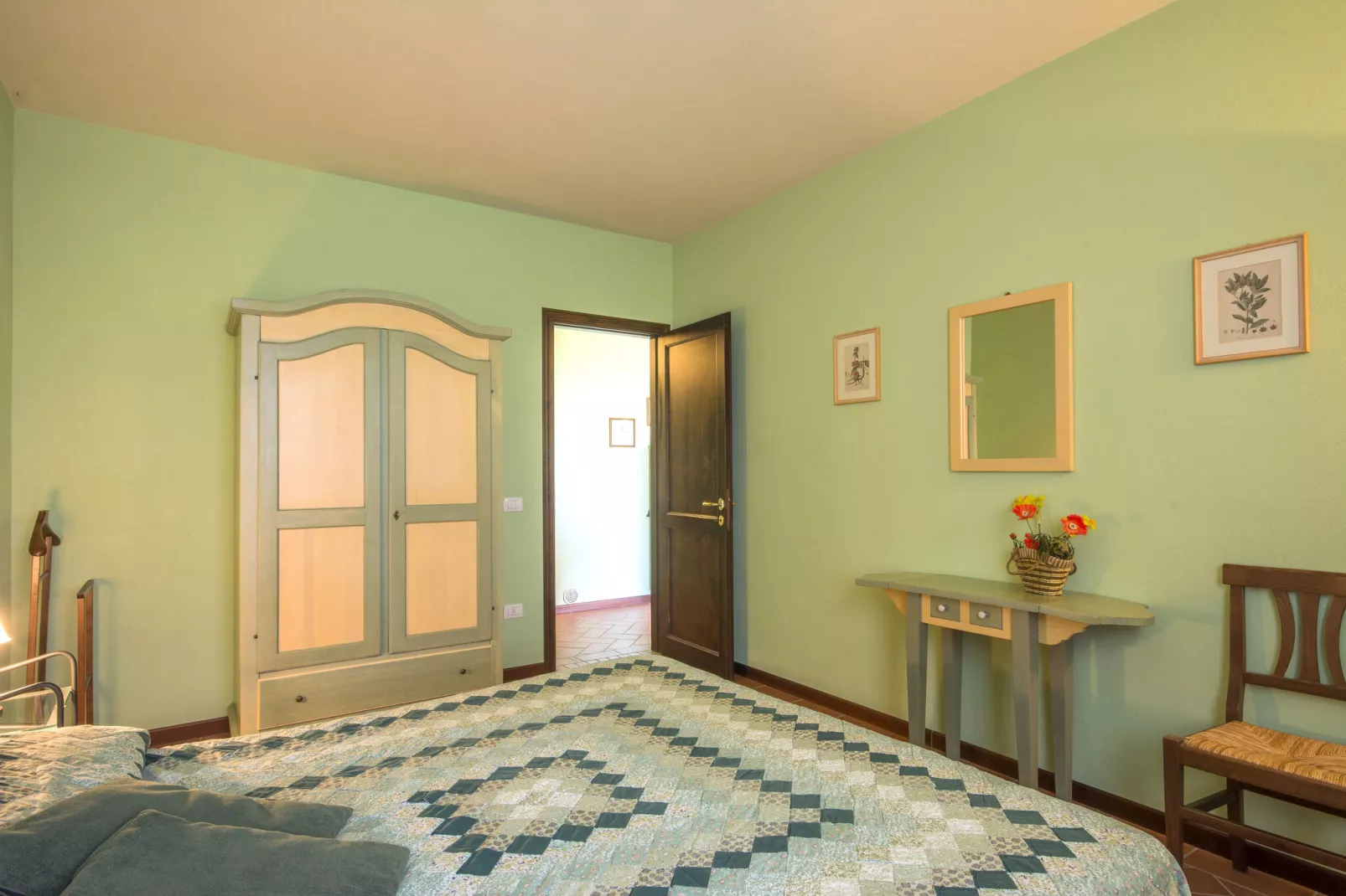 Prato-Bedroom