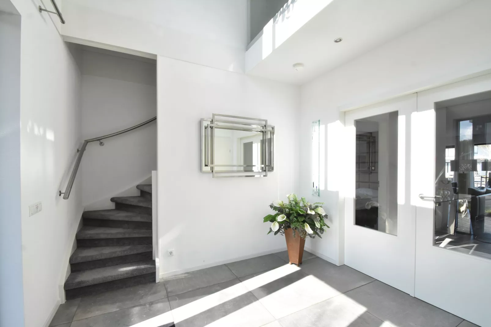 Villa Luxury Harderwijk 243-Landing