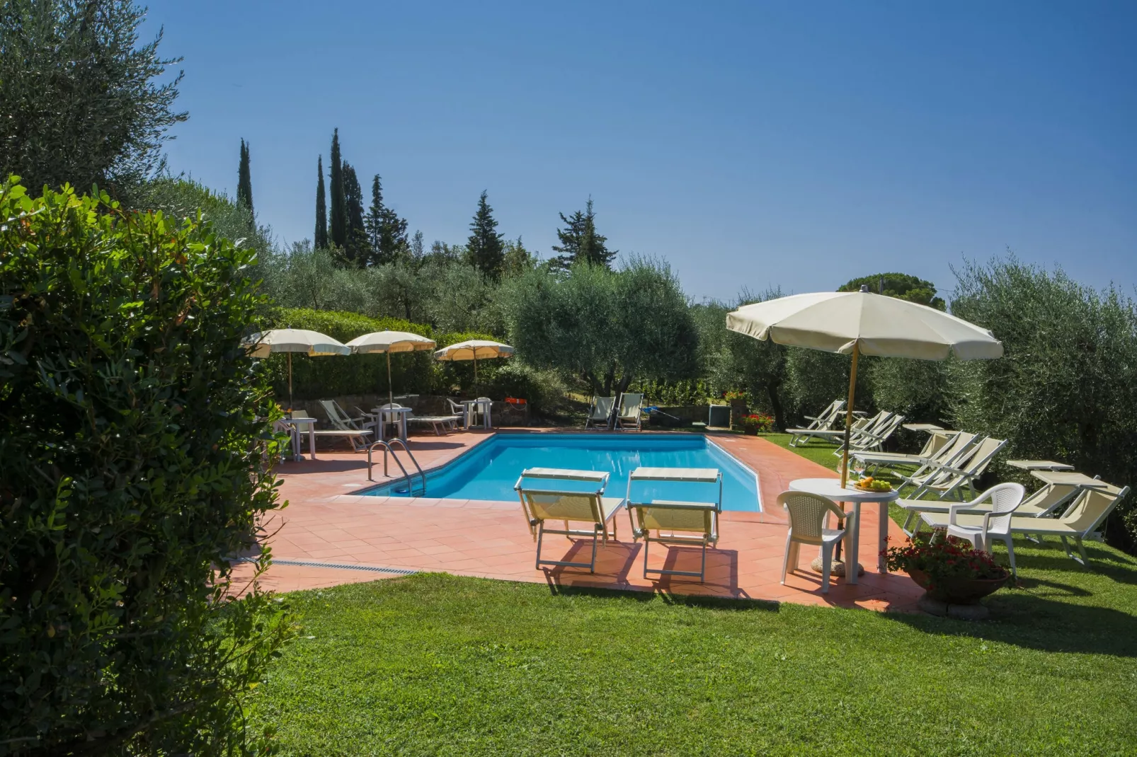 Prato-Pool