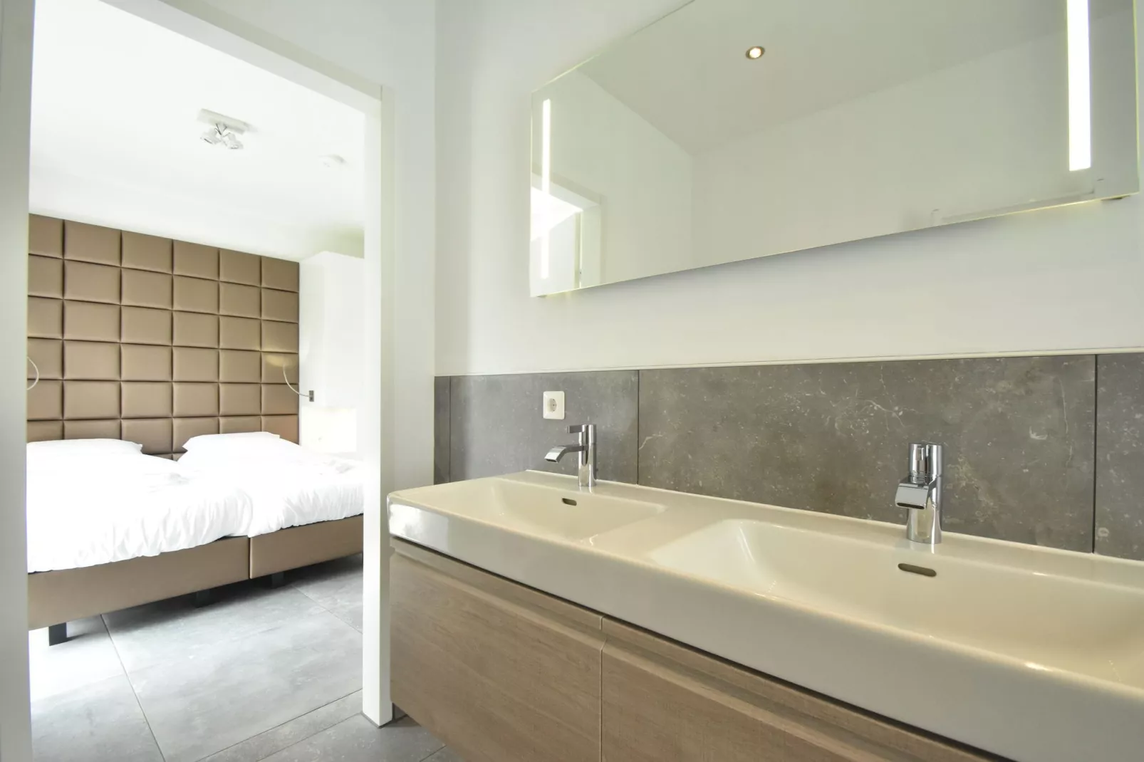 Villa Luxury Harderwijk 243-Bedroom