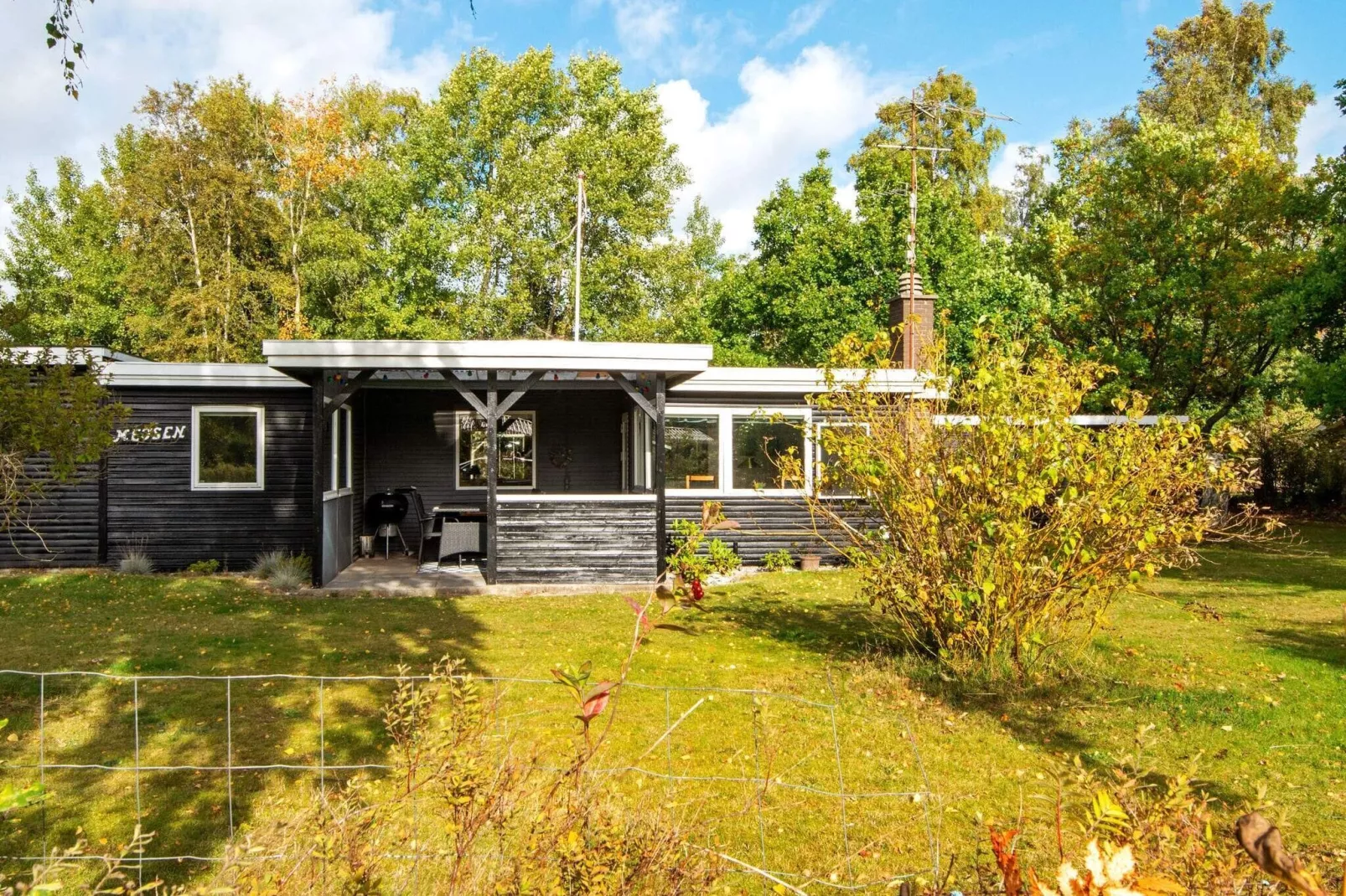 6 person holiday home in Glesborg-By Traum-View