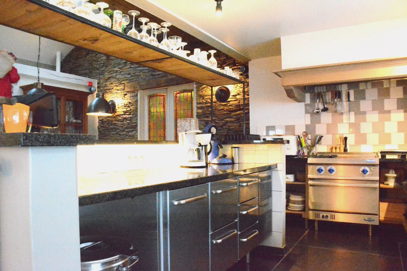 Le Fou du Village-Kitchen