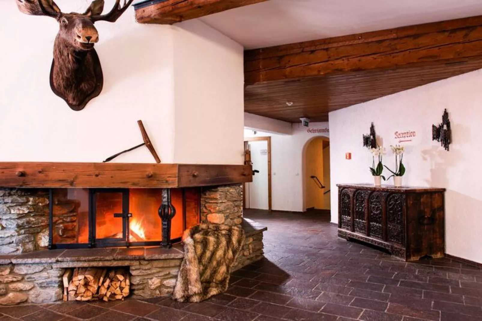 Apart Hotel Goldried - 8 Personen-Living room
