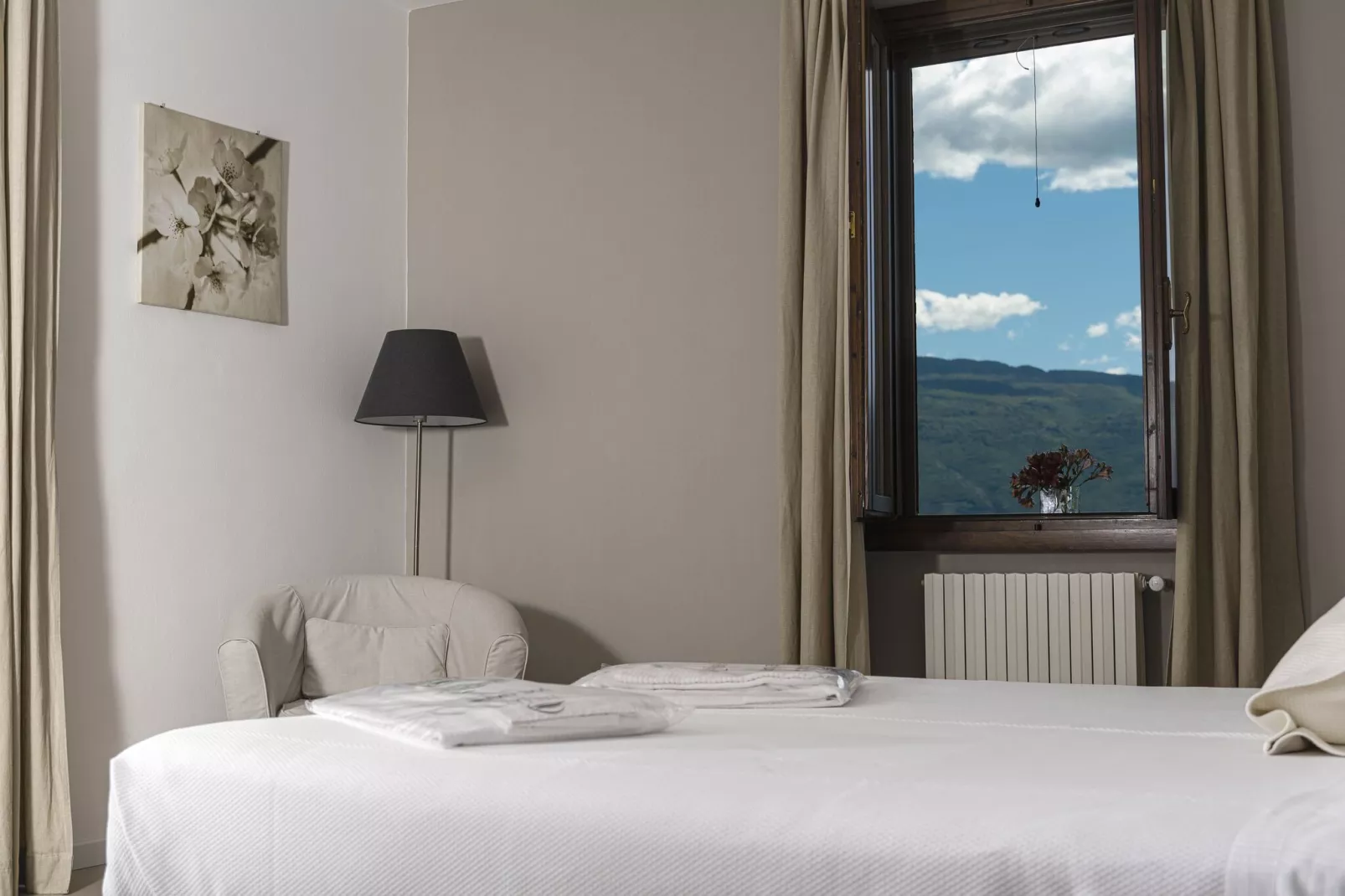 Apartment Limone Residence Nautic Resort San Carlo Gargnano-Quadrilo 110qm-Bedroom