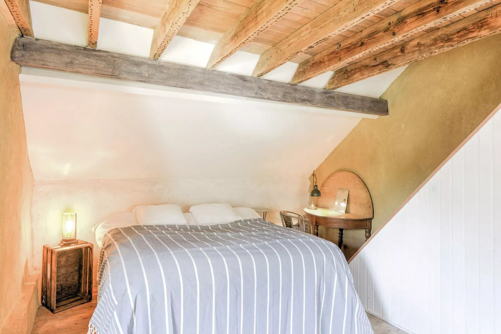 La Chinelle-Bedroom