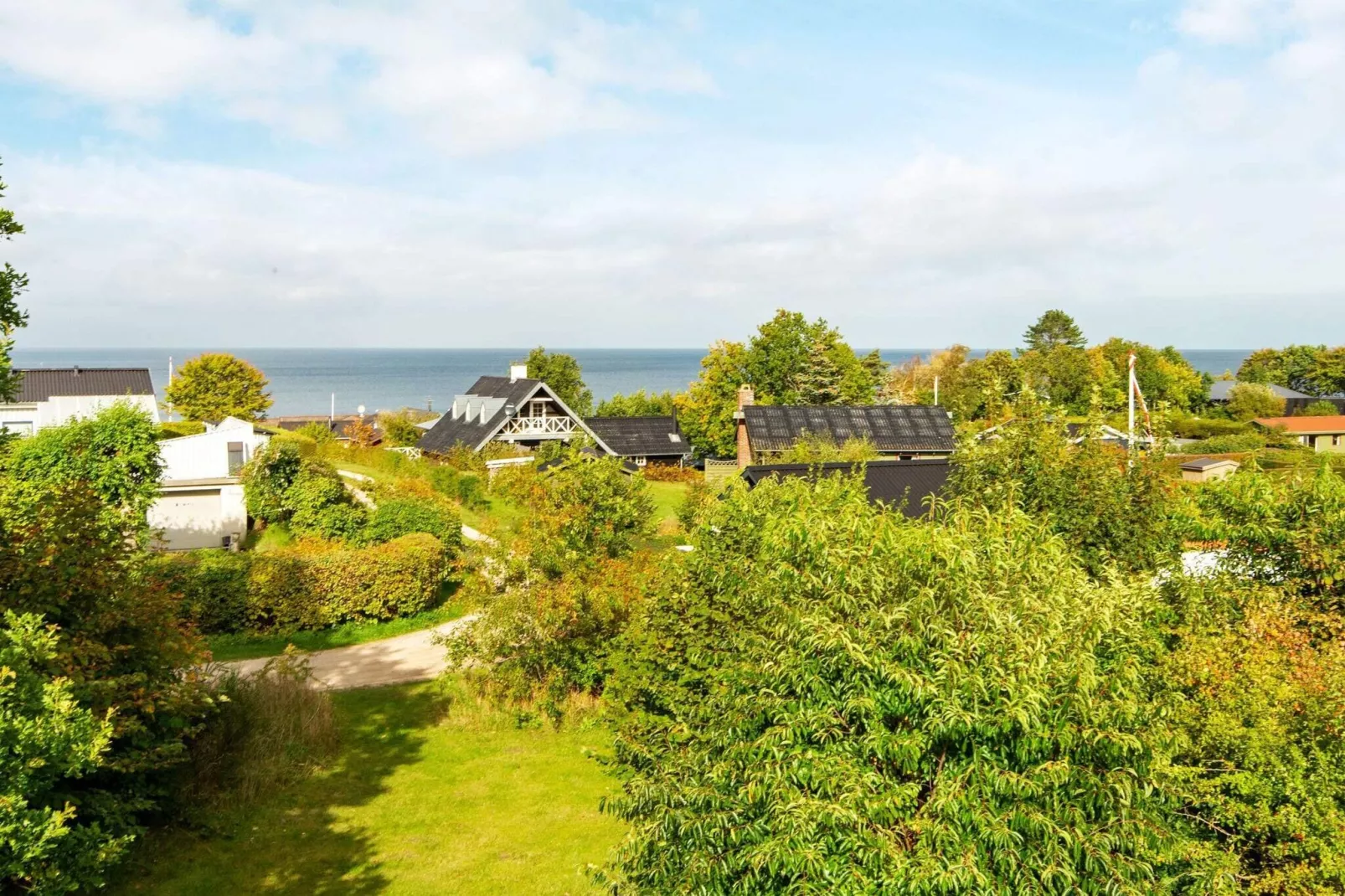 10 person holiday home in Allingåbro-By Traum-Water view