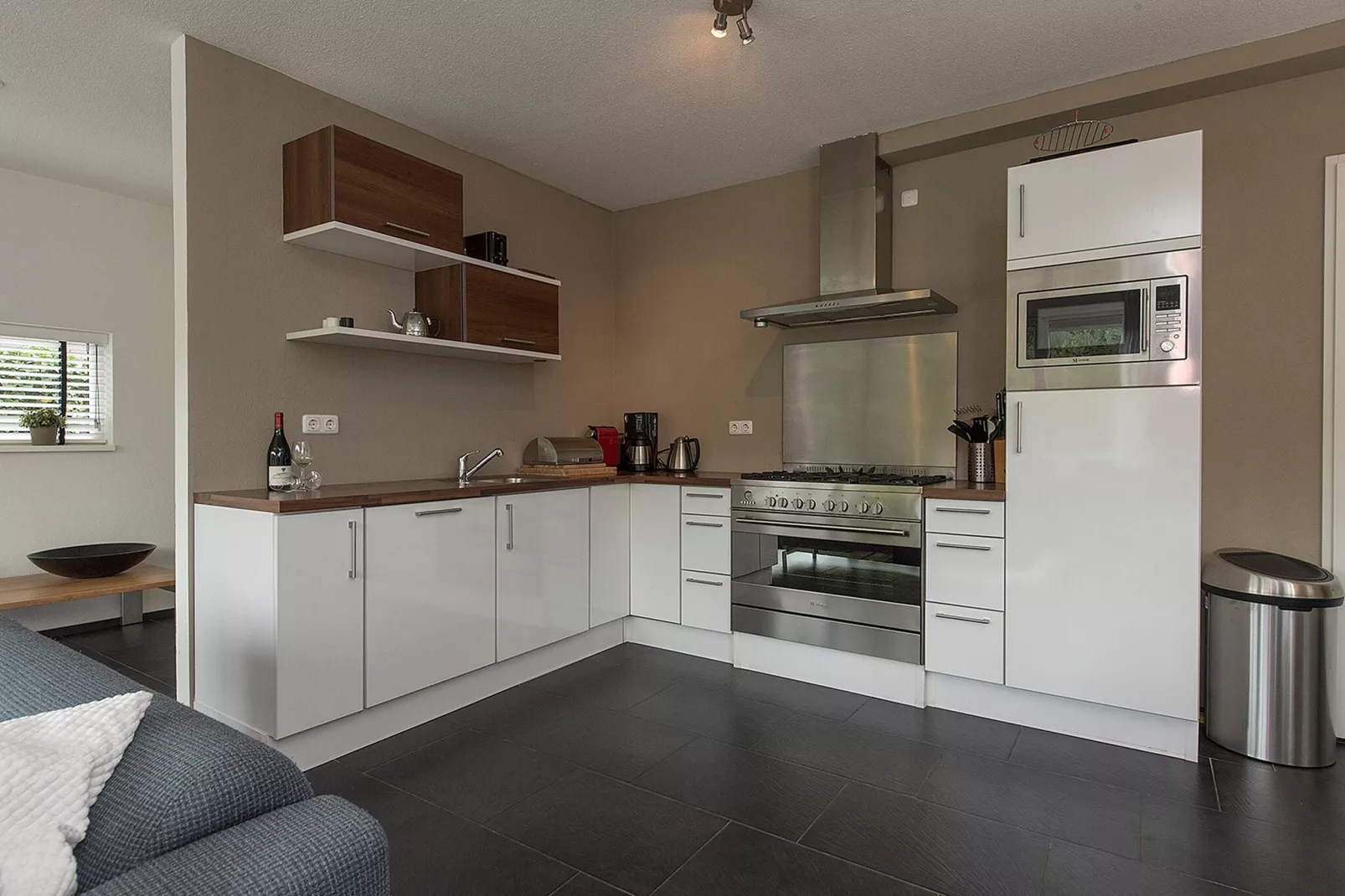 Luxe villa Harderwijk 207-Kitchen