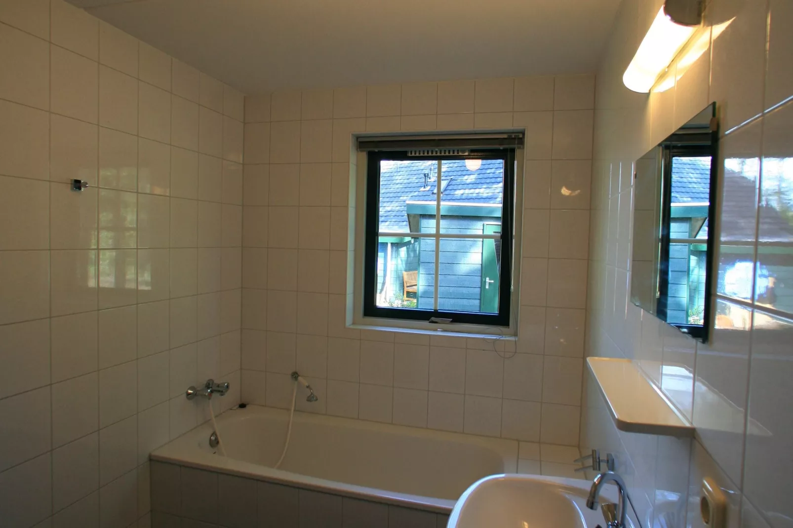 Landgoed Het Grote Zand 2-Bathroom