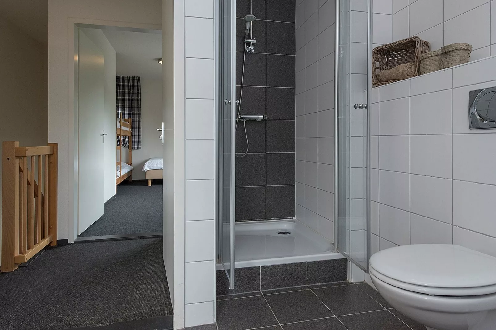 Luxe villa Harderwijk 207-Bathroom