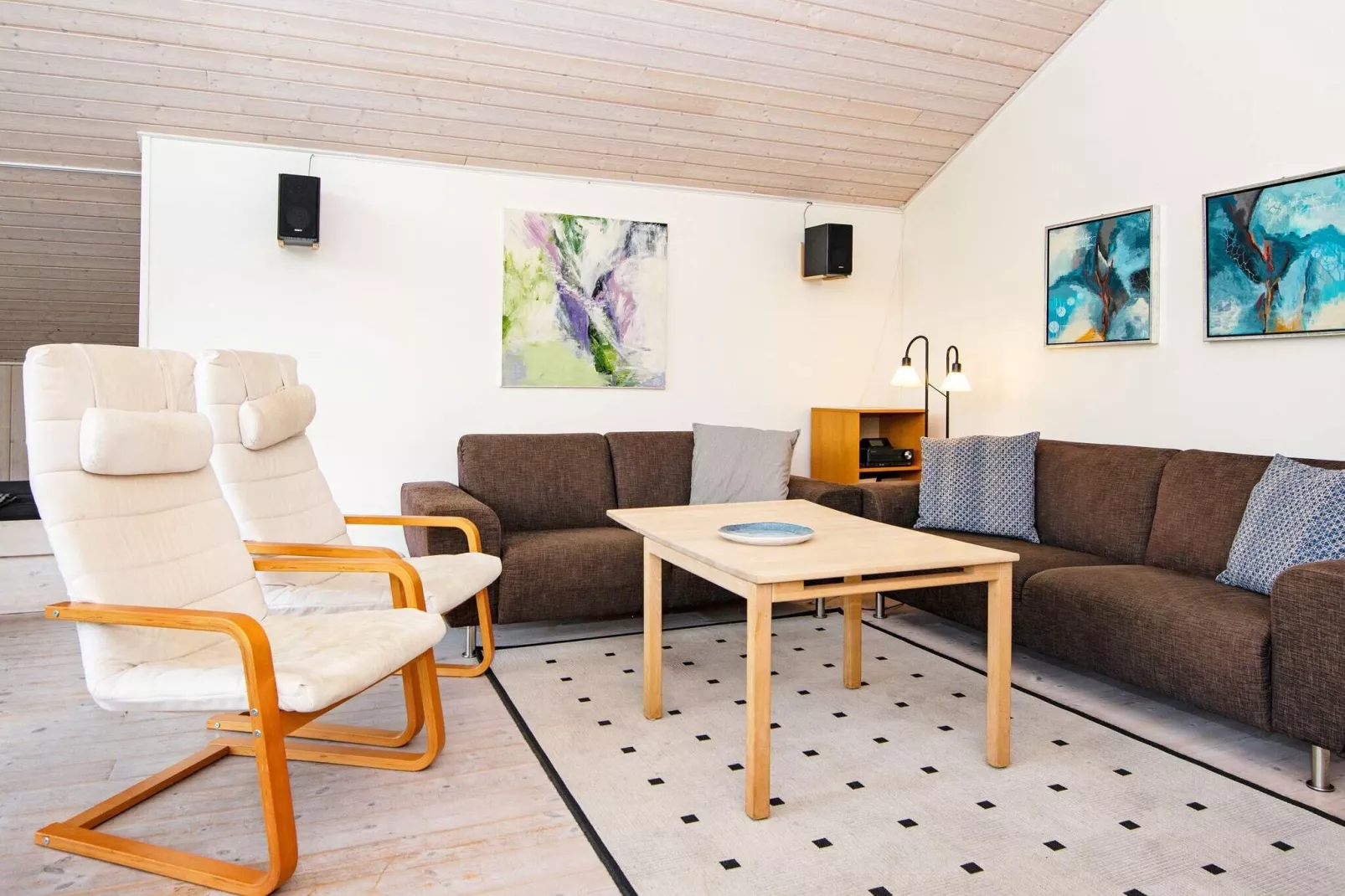 8 person holiday home in Glesborg
