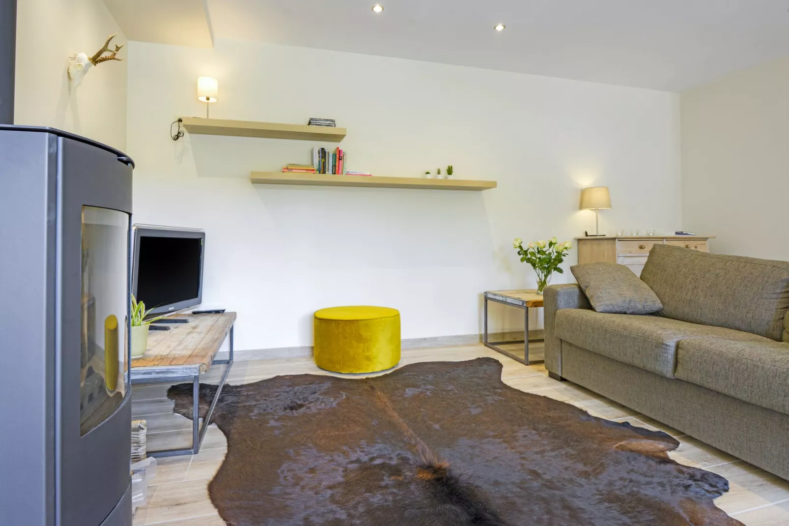 Charme des Chenets-Living room