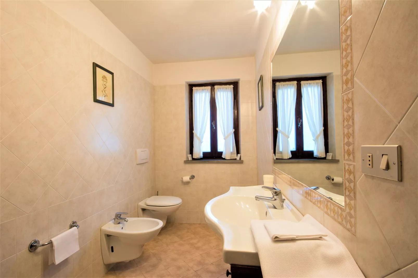 Cipressi-Bathroom