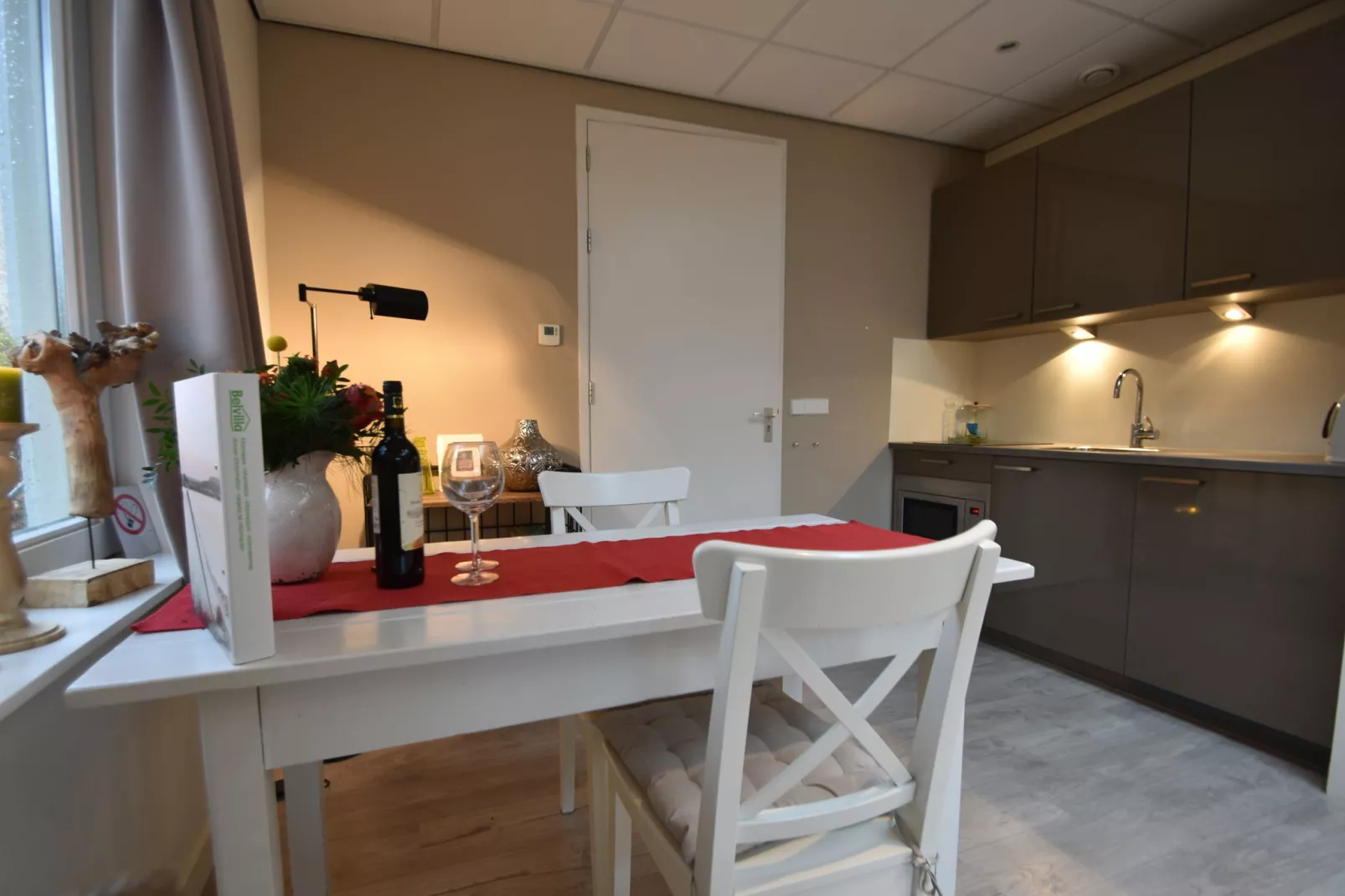 Hof van Craeck III-Dining room