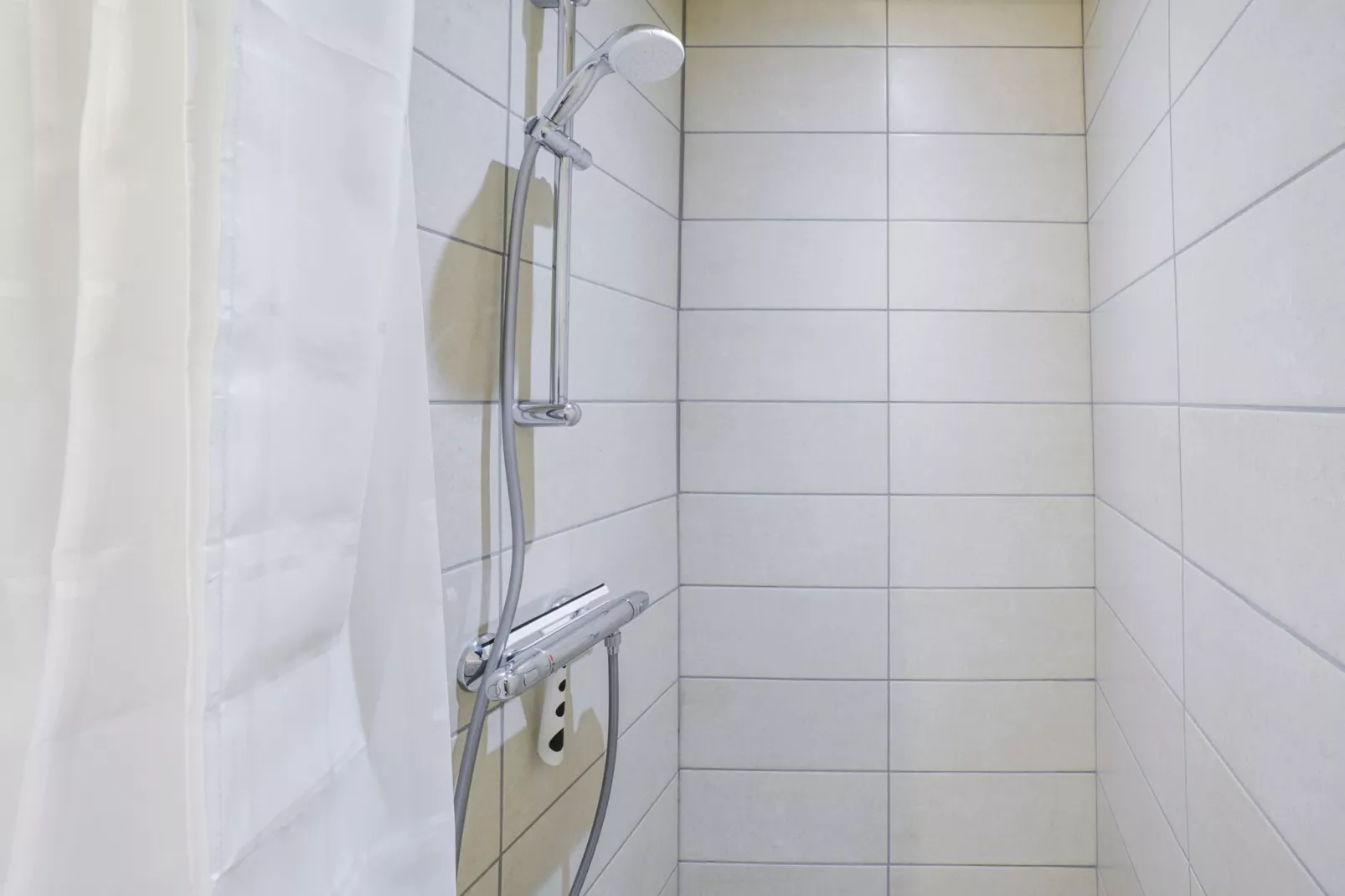 Charme des Chenets-Bathroom