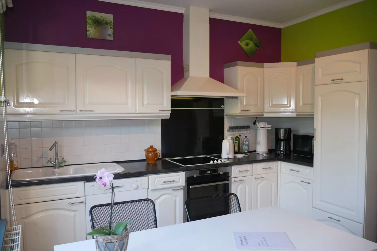Très belle habitation à Lierneux pour 8 adultes-Cuisine