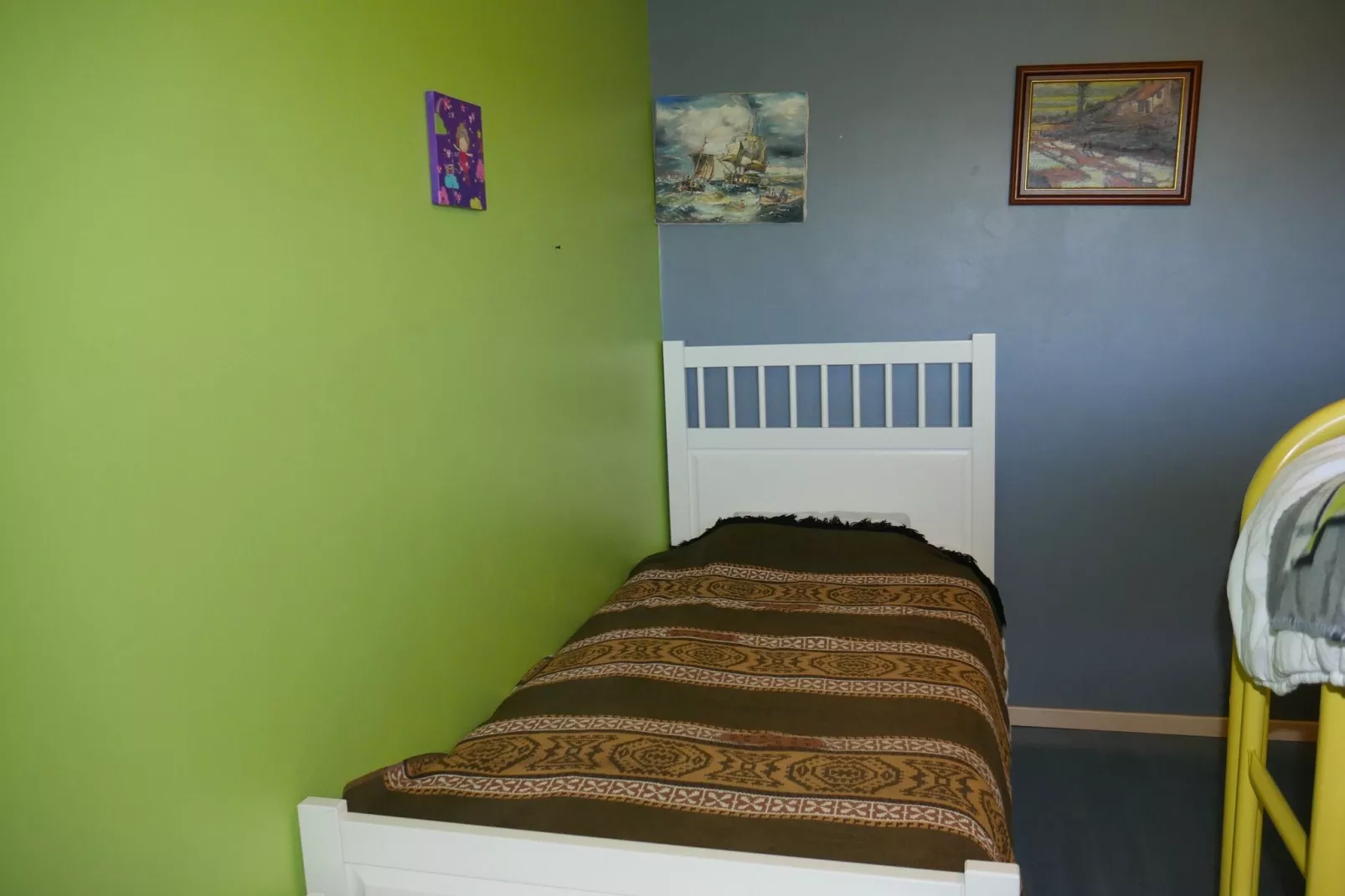 Très belle habitation à Lierneux pour 8 adultes-Chambre