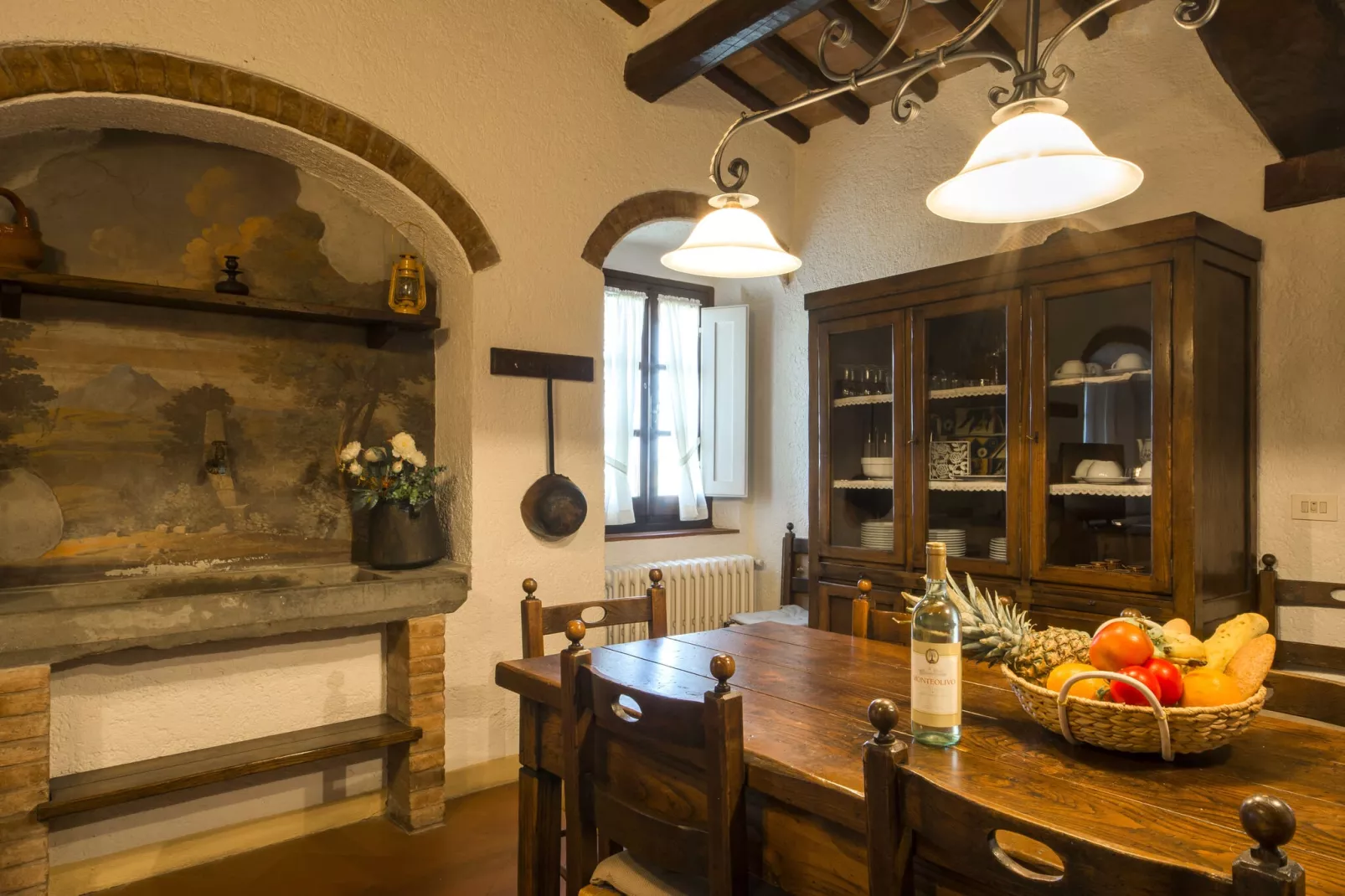 Focolare-Dining room