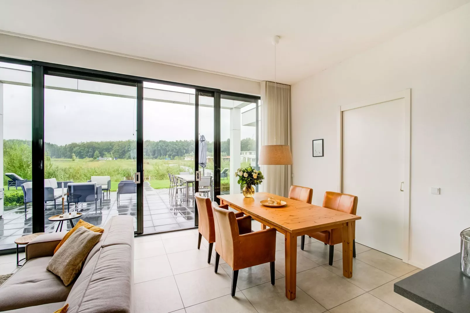 Vakantie in Harderwijk 315-Dining room