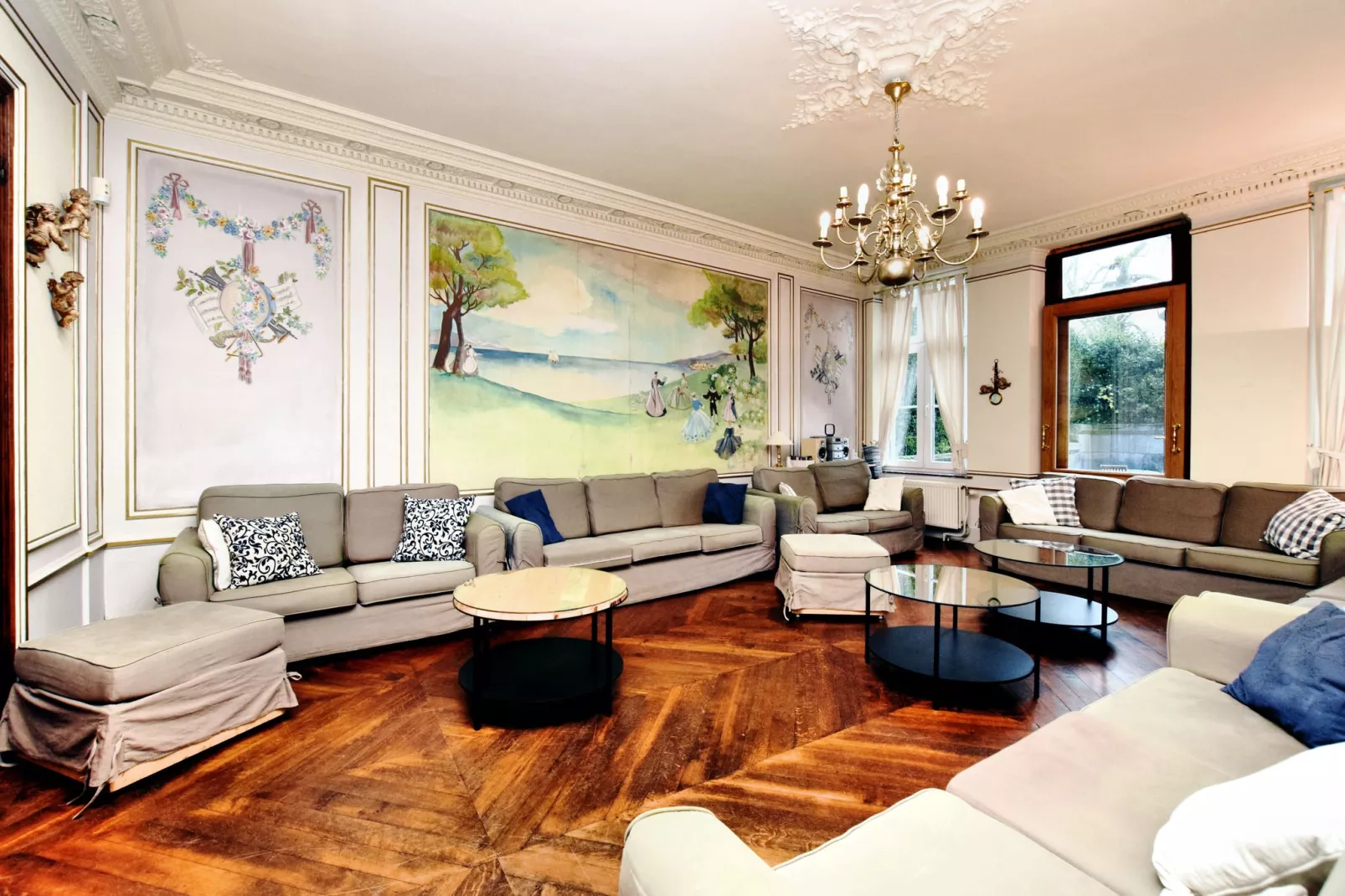 Chateau-ferme Delhaise-Living room