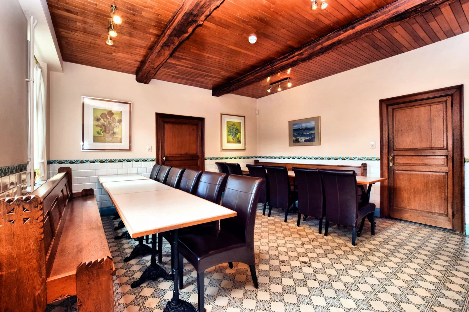 Chateau-ferme Delhaise-Dining room